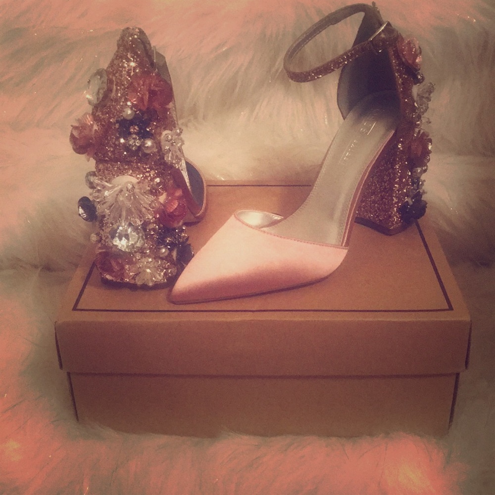 Beautiful nude silky jewel out heels.